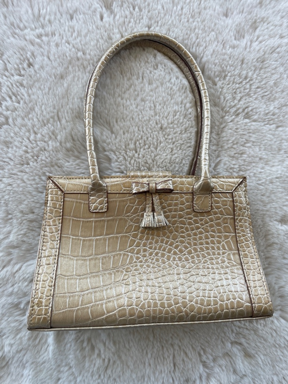VTG Liz Claiborne Metallic Gold Faux Croc-Embossed Satchel with Tassel